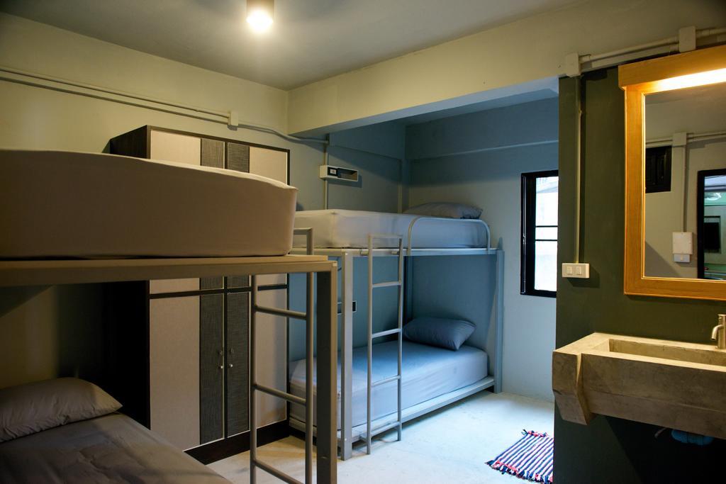 9 Hostel Chiang Mai Esterno foto