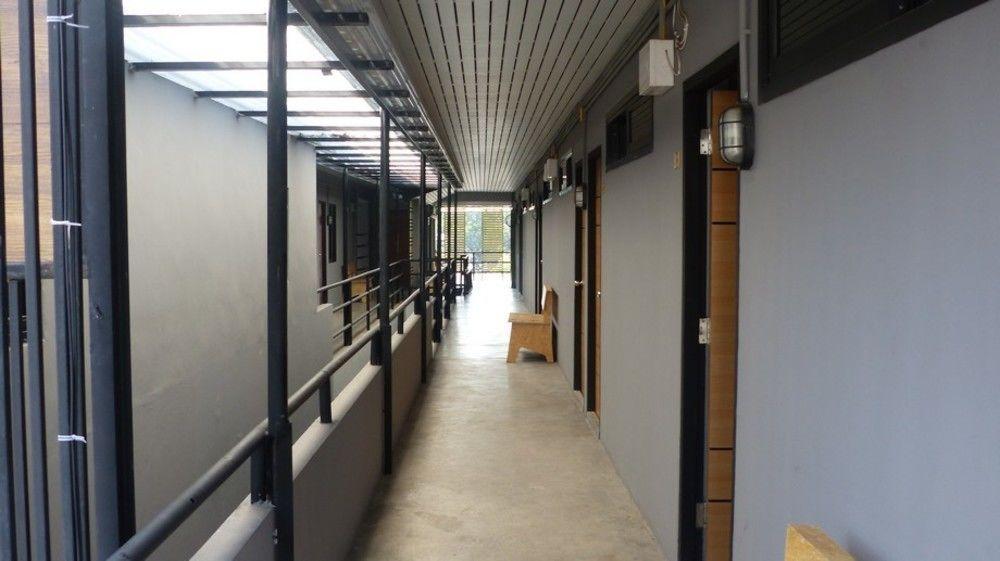 9 Hostel Chiang Mai Esterno foto
